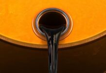 Petróleo volta a ultrapassar US$ 100 após prorrogação do cessar-fogo entre EUA e Irã