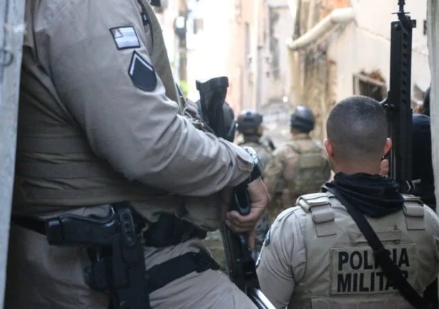 Policiais baleados